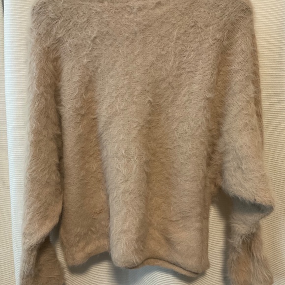Jessica Simpson Fuzzy Sweater - Picture 2 of 4
